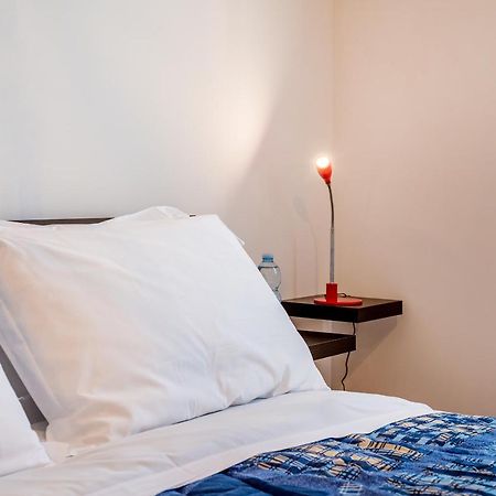 Goodstay Archimede Apartment Лечче Экстерьер фото